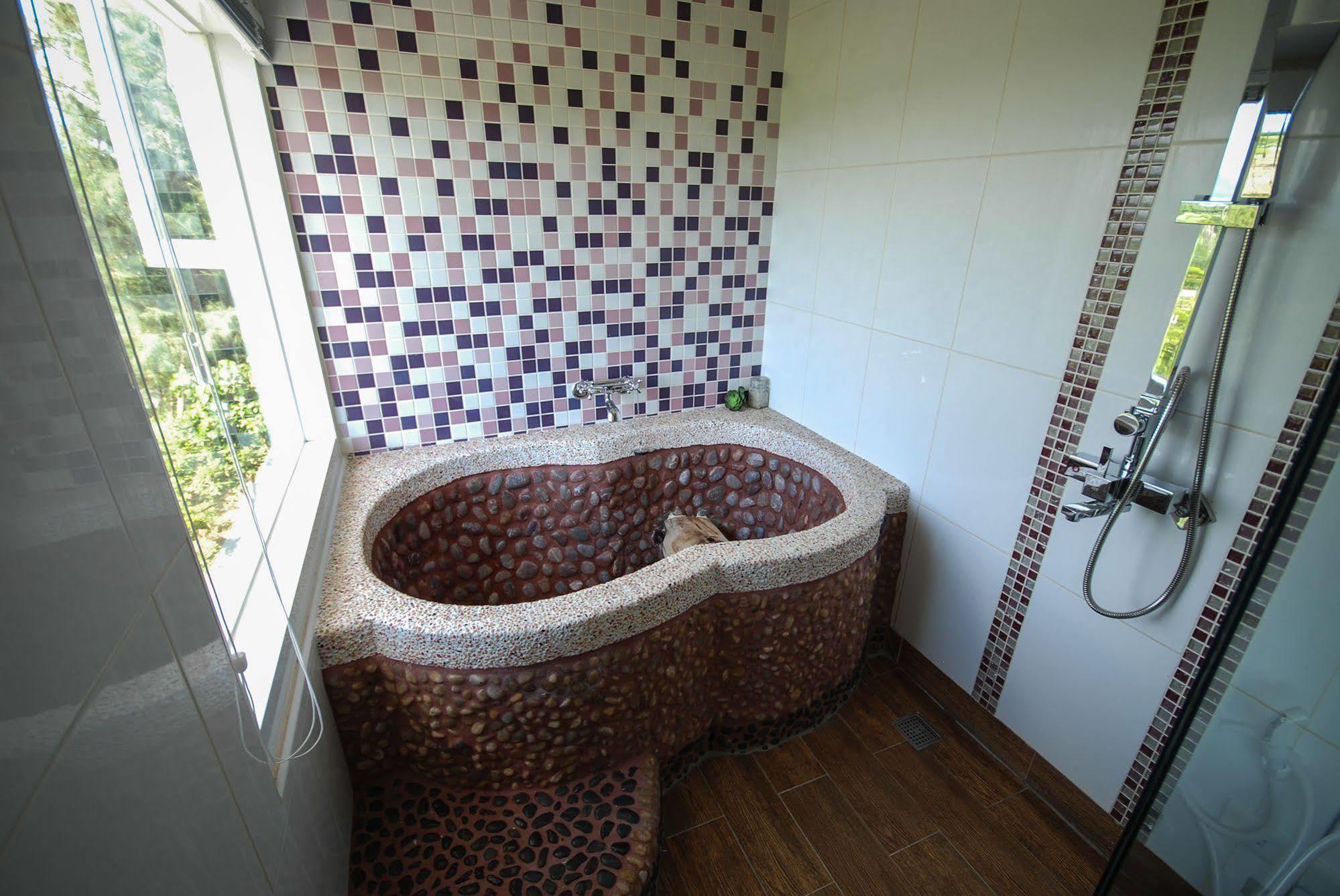 Bonjour Bebe Bed & Breakfast Hengchun Exterior photo