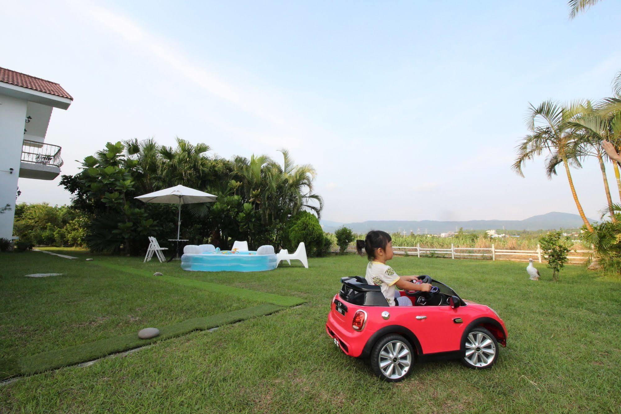 Bonjour Bebe Bed & Breakfast Hengchun Exterior photo