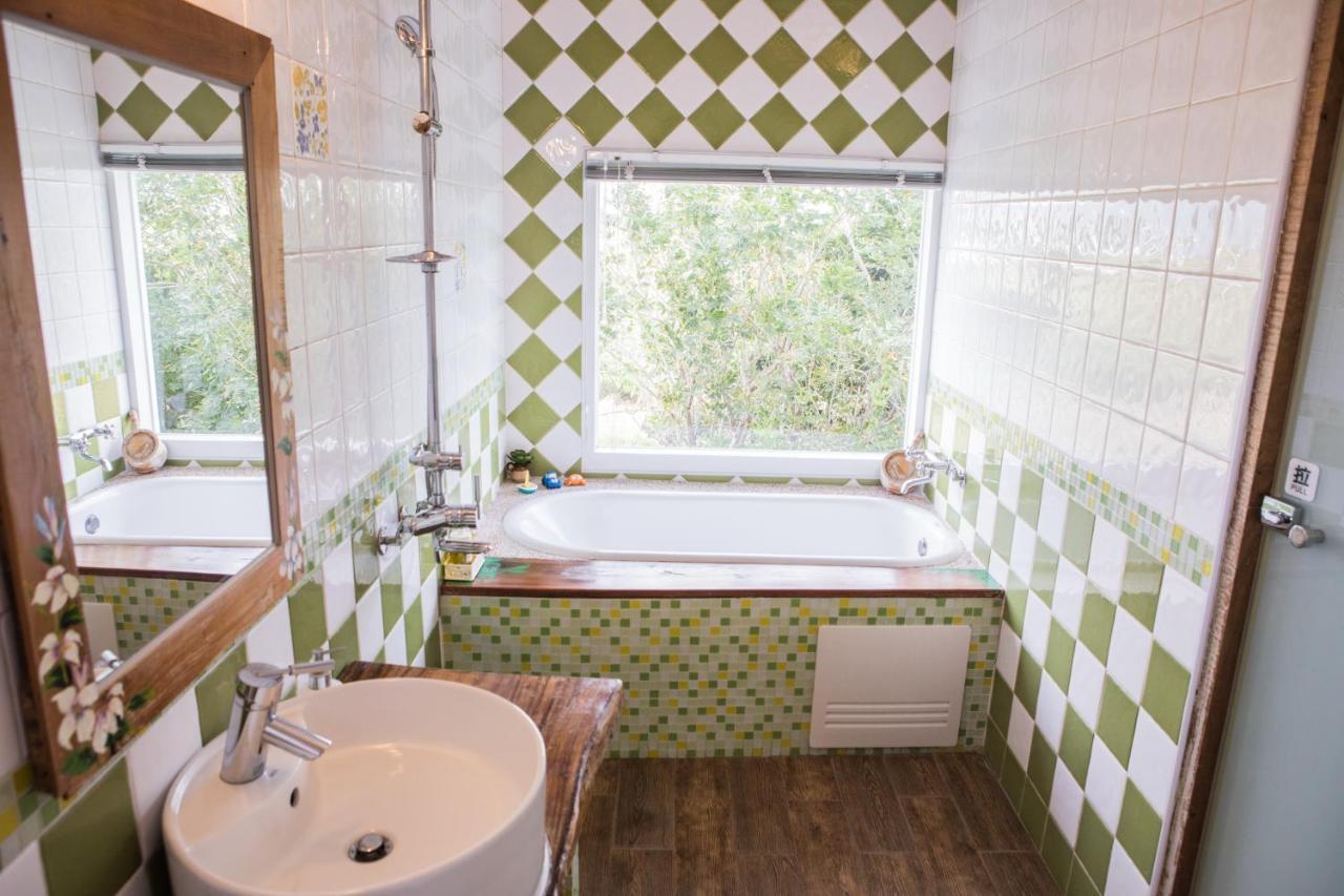 Bonjour Bebe Bed & Breakfast Hengchun Exterior photo